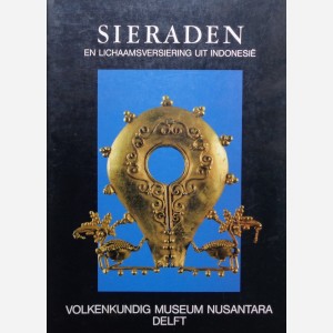 Sieraden en Lichaamsversiering uit Indonesië