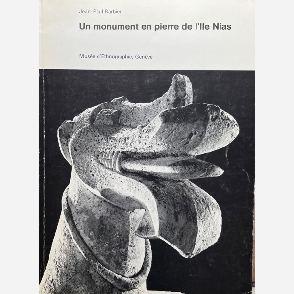 Un monument en pierre de l'Ile Nias